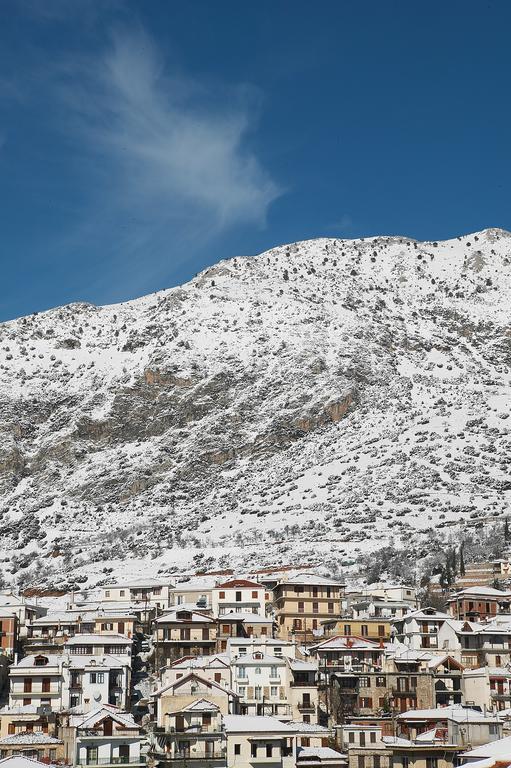 Santa Marina Arachova Hotel Exterior photo