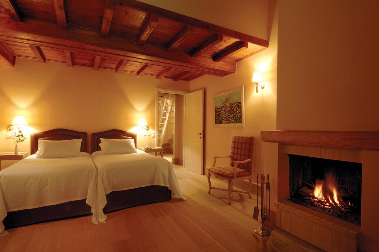 Santa Marina Arachova Hotel Exterior photo